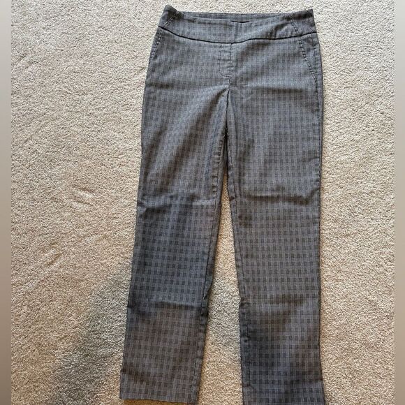 Hilary Radley women’s black and white plaid stretchy pants - Picture 1 of 3